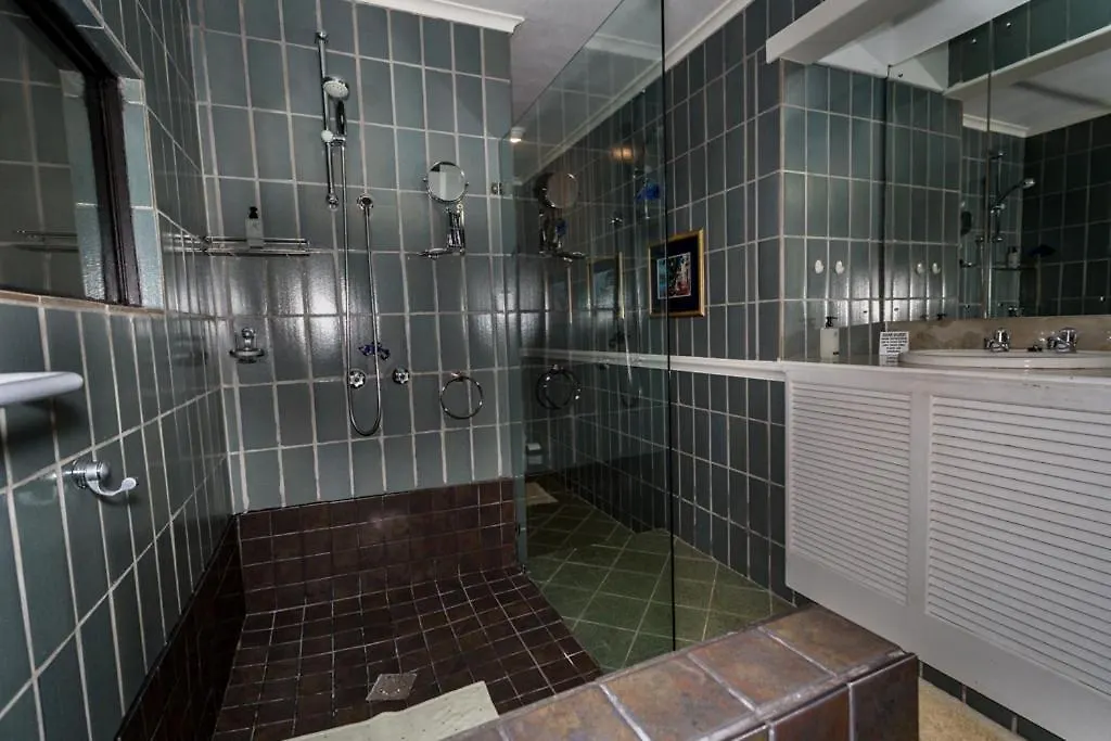 Constantia Vista Guest House Cape Town